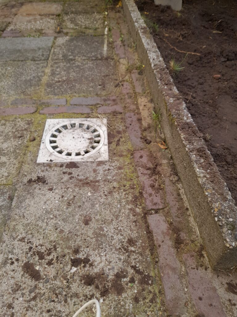 hemelwater opvang - regenwater overlast hemelwater opvang regenwater overlast infiltratie tuinontwerper hovenier hoveniersbedrijf amersfoort